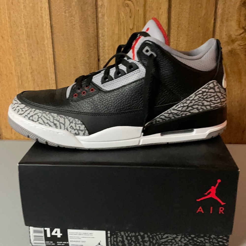 Air Jordan 3 Cement